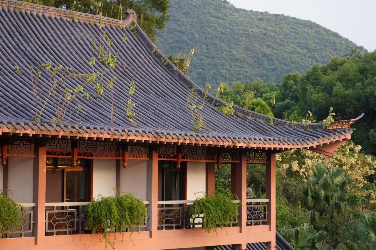 Guilin Yi Characteristic Hotel Coltd Exterior photo