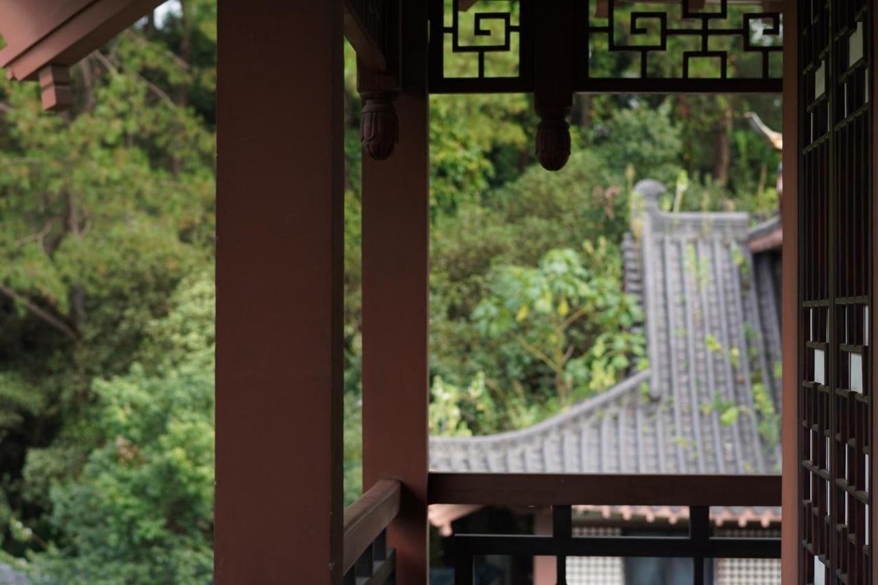 Guilin Yi Characteristic Hotel Coltd Exterior photo
